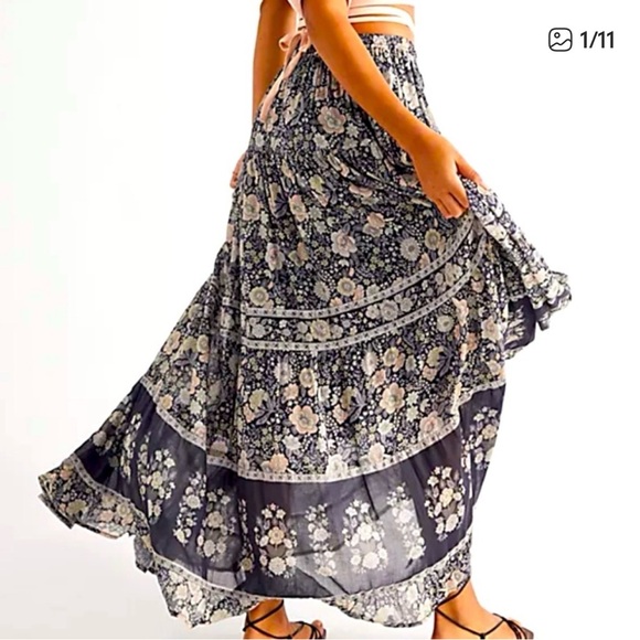 Spell Dresses & Skirts - EUC Spell Juniper Maxi Skirt in Charcoal size small